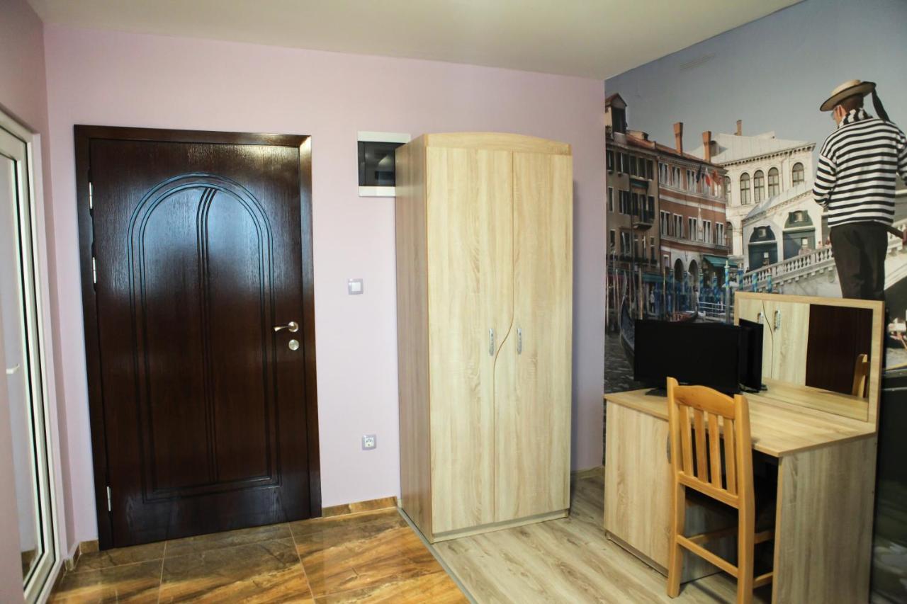 Meatsa Otel 2*