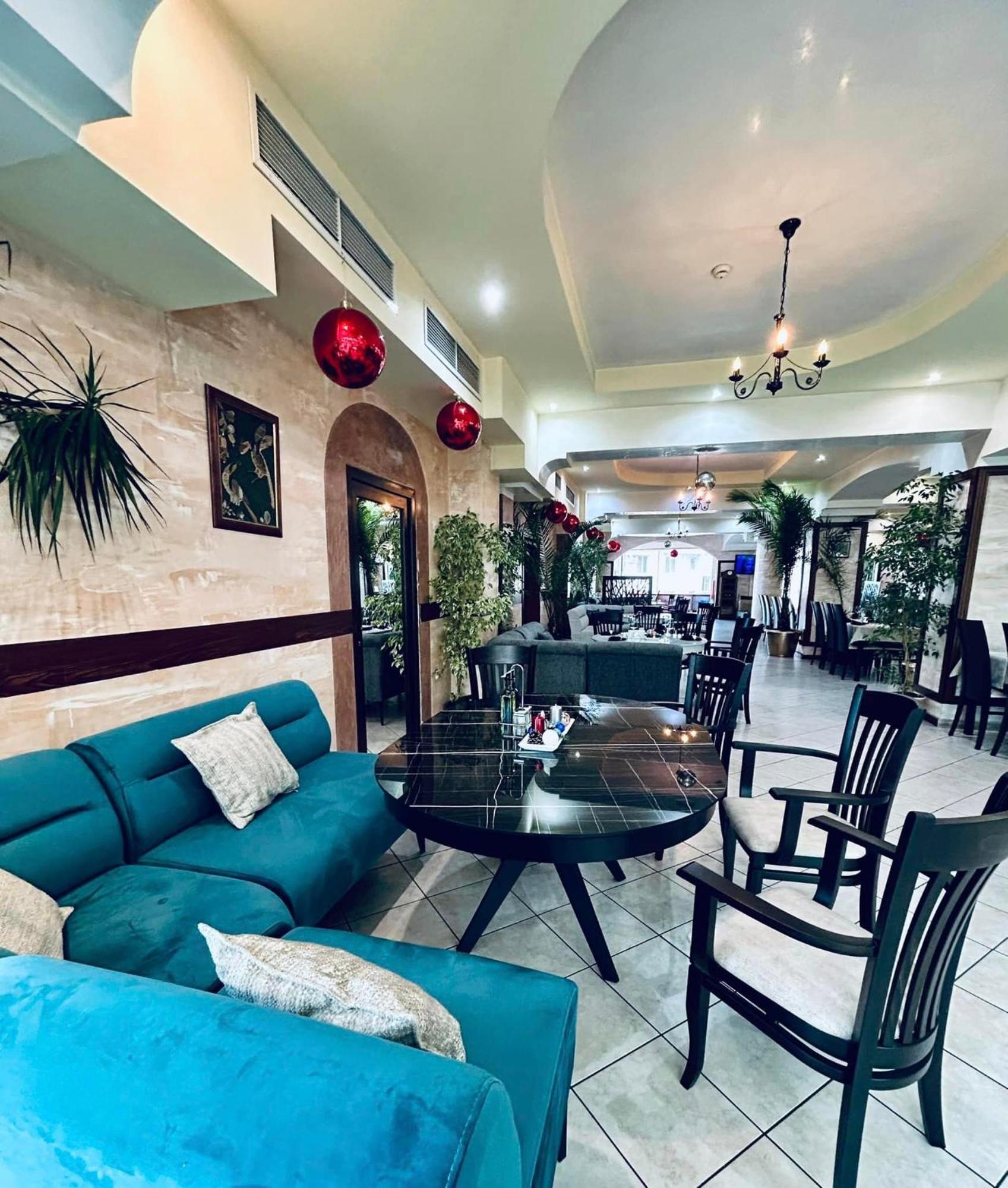 Meatsa Otel 2*